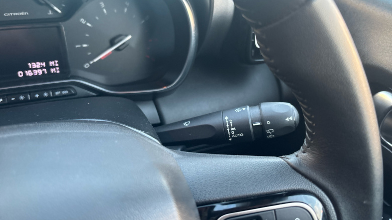 Citroen C3 Aircross 1.2 PureTech 110 Shine 5dr Petrol Hatchback